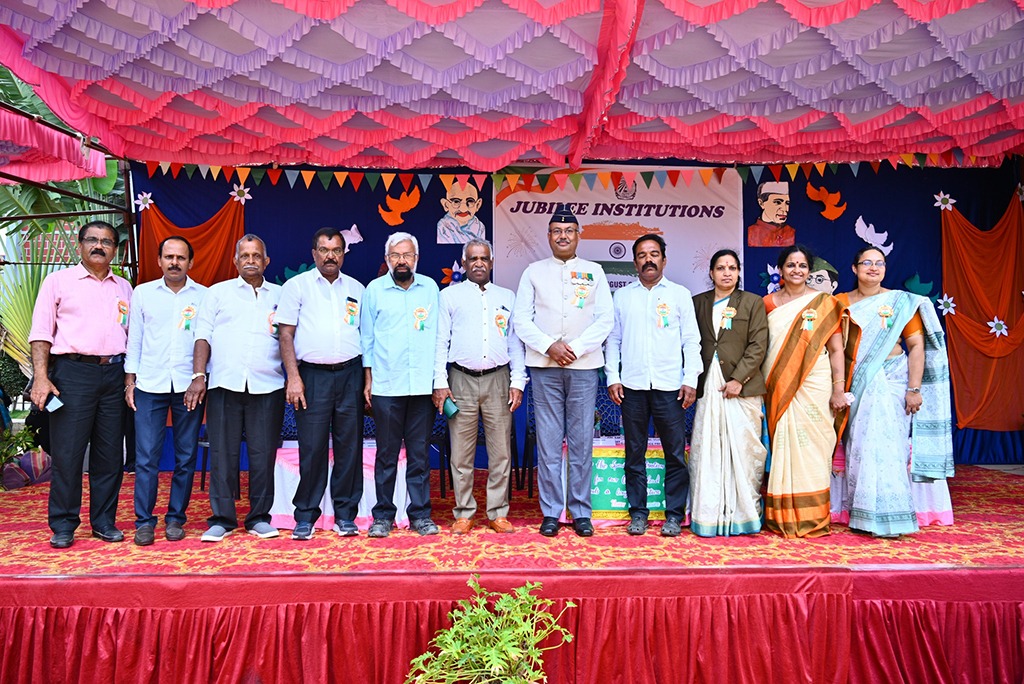 imgi_15_independence-day2414