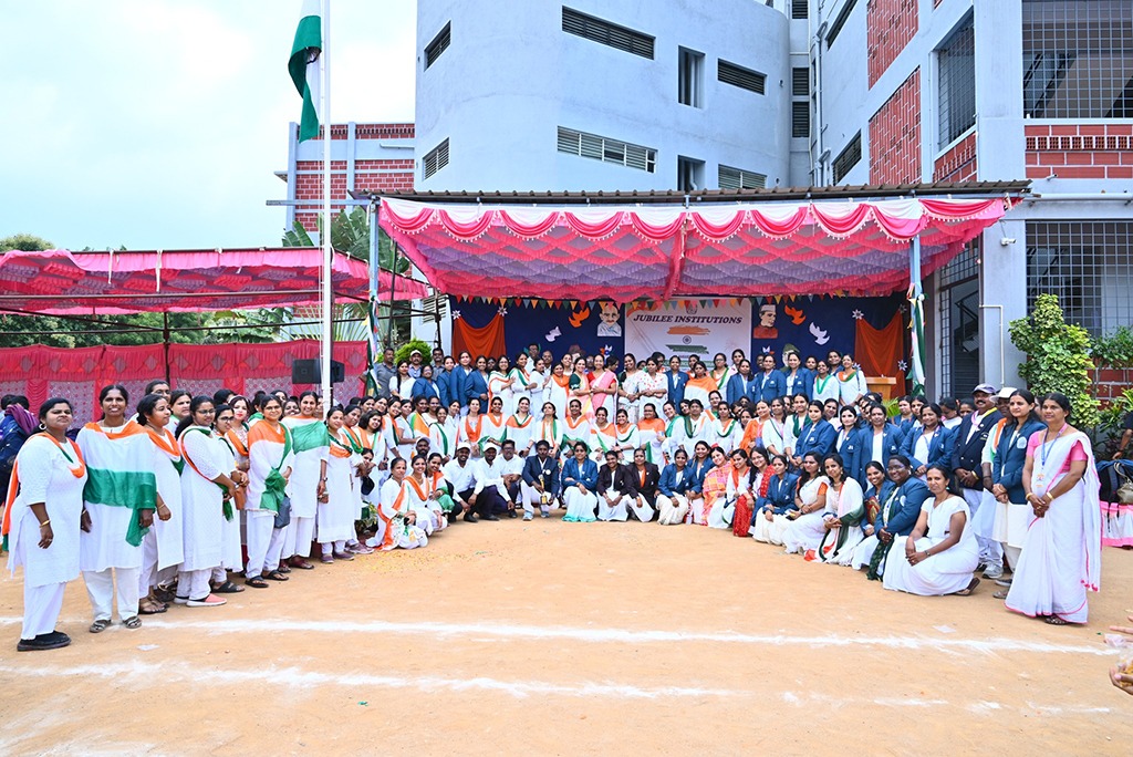 imgi_18_independence-day2417