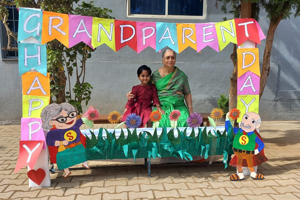 imgi_22_grandparentsday2421