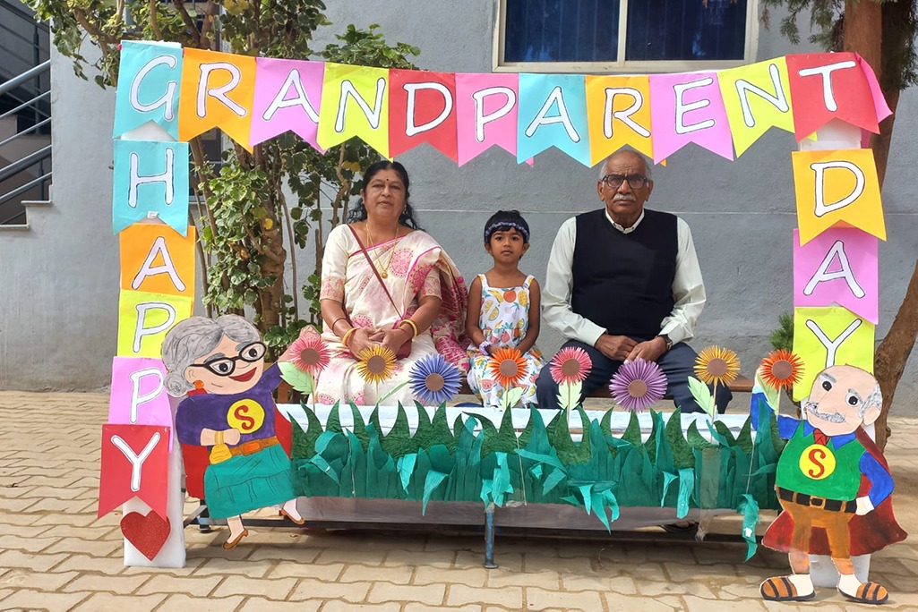 imgi_27_grandparentsday2426