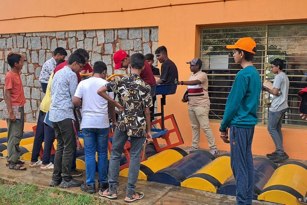 imgi_2_field-trip2401