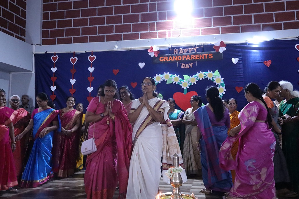 imgi_2_grandparentsday2401