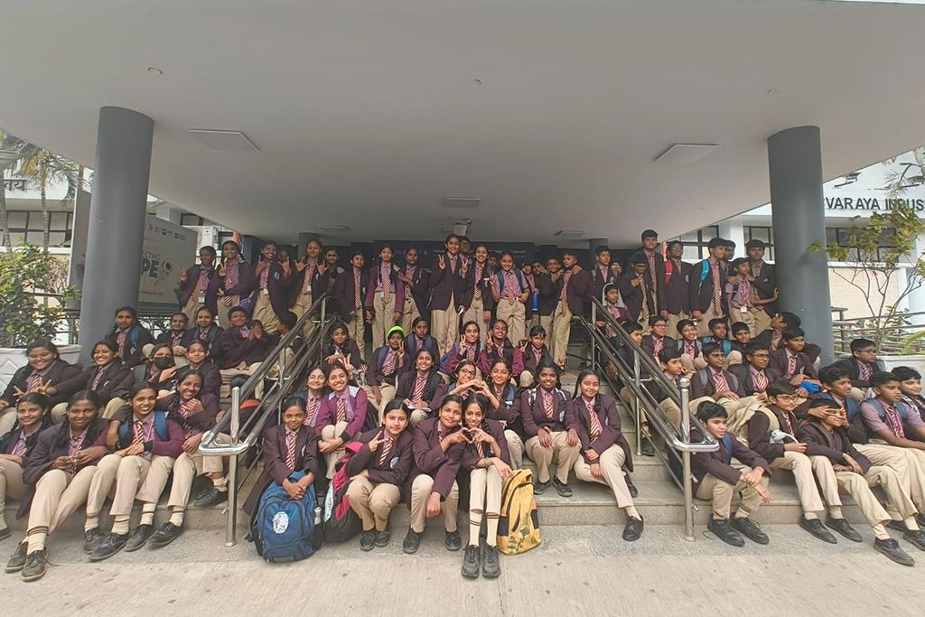 imgi_2_museum-visit2401