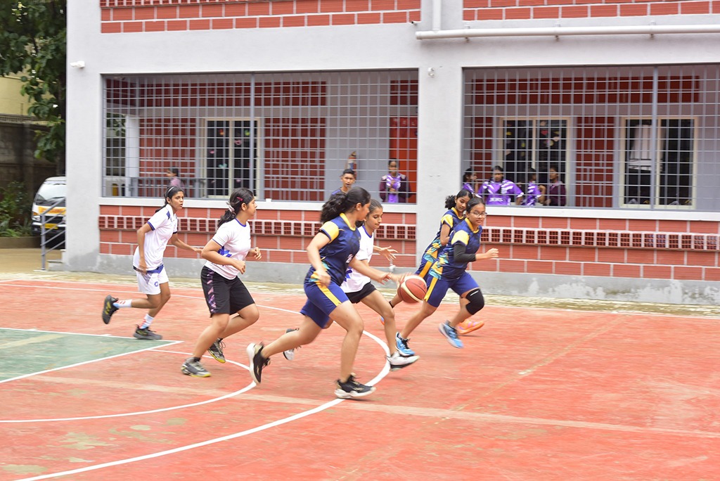 imgi_4_inter-school-sports2403