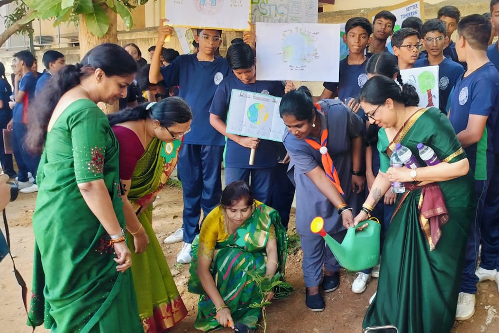 imgi_5_environmentday2404