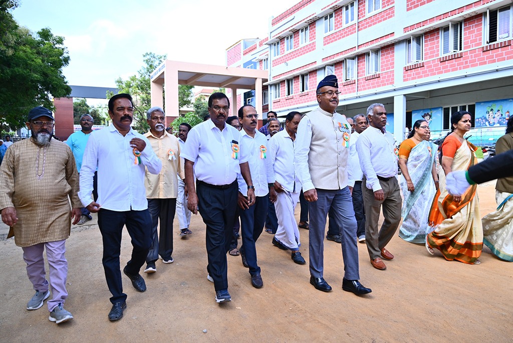 imgi_5_independence-day2404