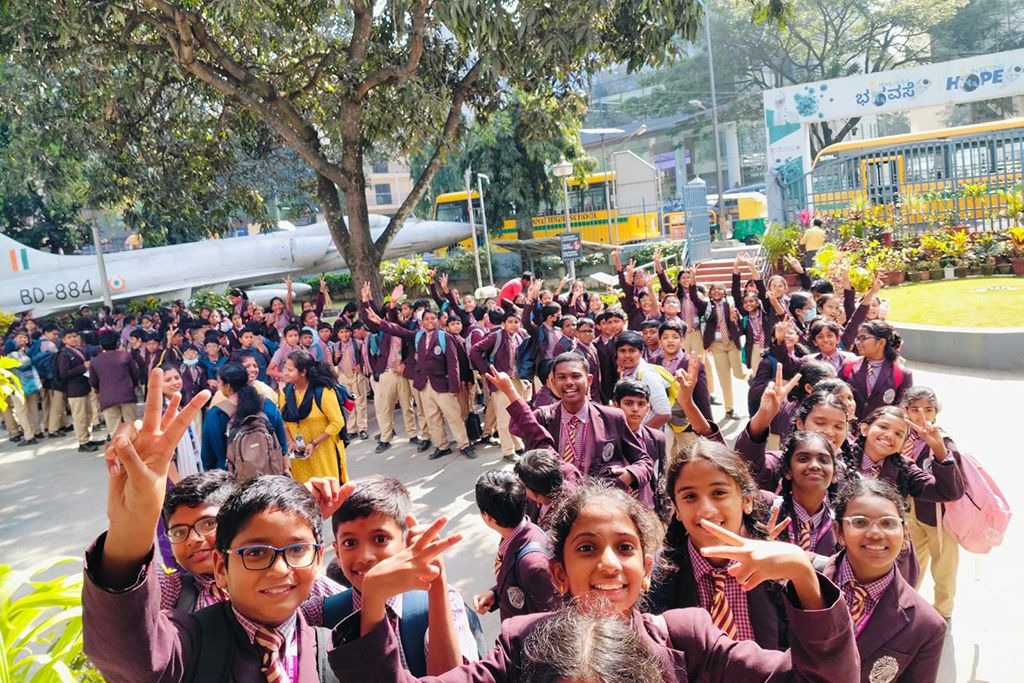 imgi_5_museum-visit2404