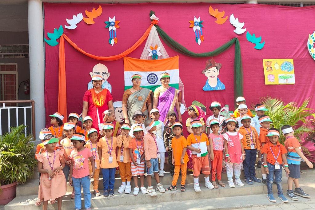 imgi_9_kinder-independence2408