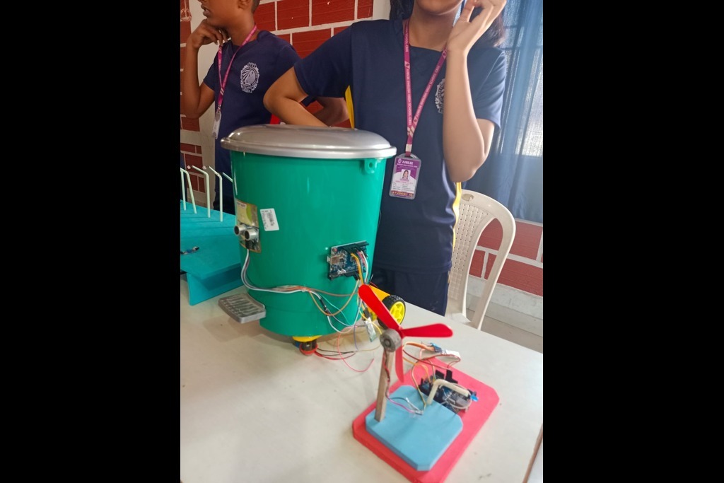 imgi_11_Robotics2410