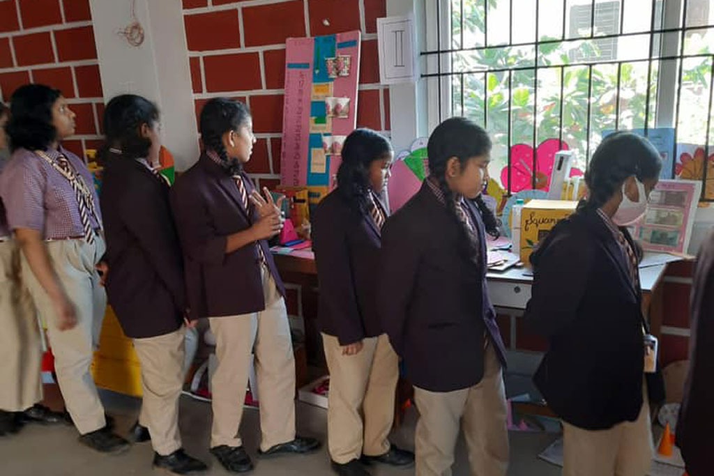 imgi_12_mathsday2211