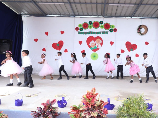 imgi_13_grandparentsday2212