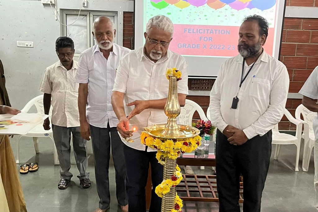 imgi_2_felicitation2301