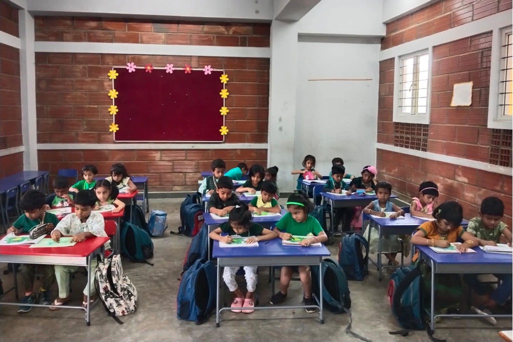 imgi_2_greendayukg2301