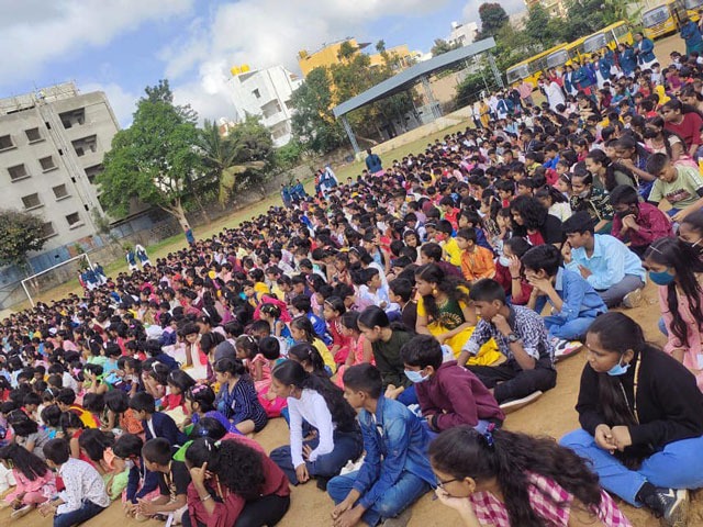 imgi_4_childrensday2203