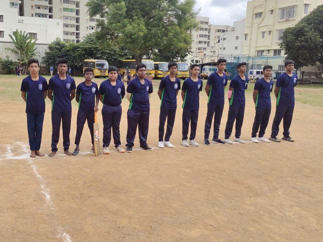 imgi_5_interhouse2204