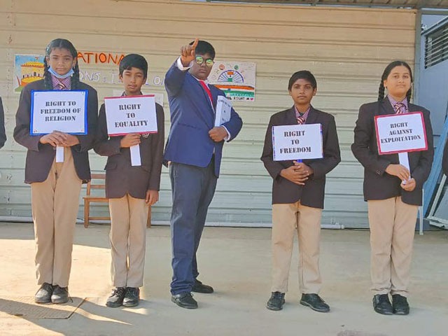 imgi_7_constitutionday2206