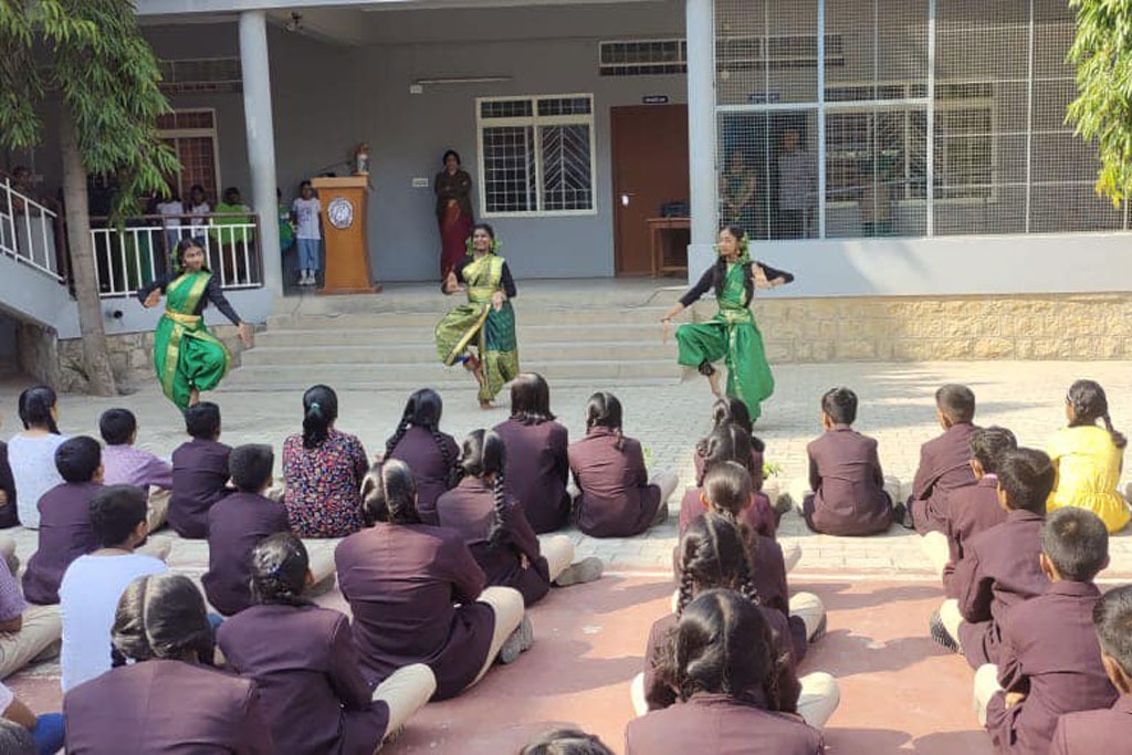 imgi_7_environment2306