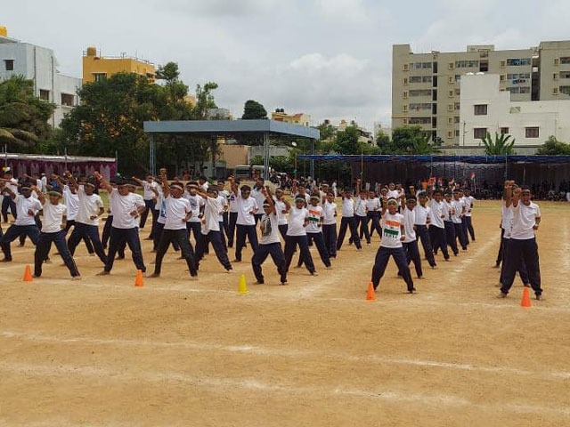 imgi_7_independence2206