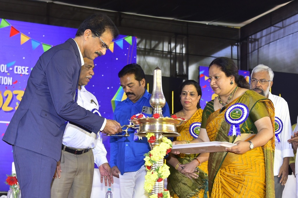 imgi_9_annualday2408