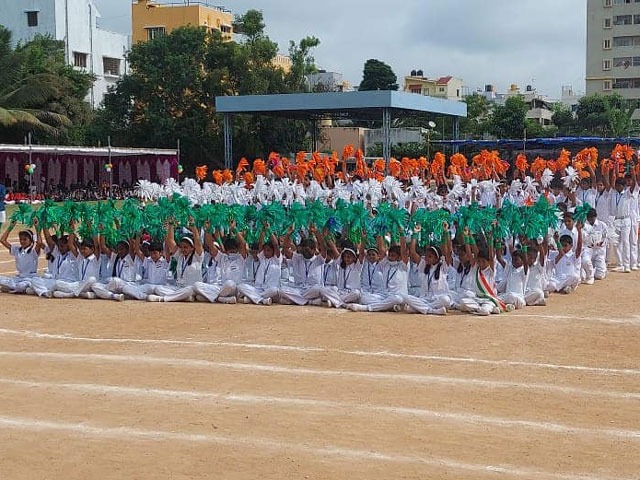 imgi_9_independence2208