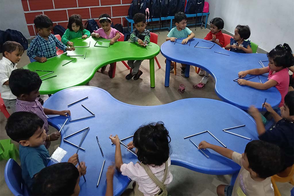 montessori-activities-2501