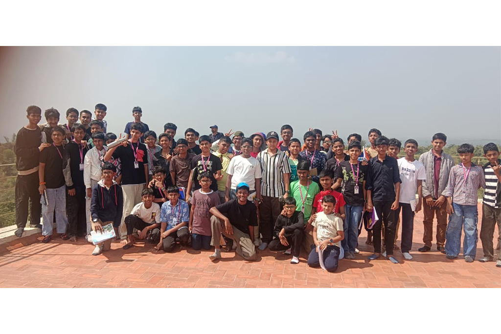 educational-trip-2501